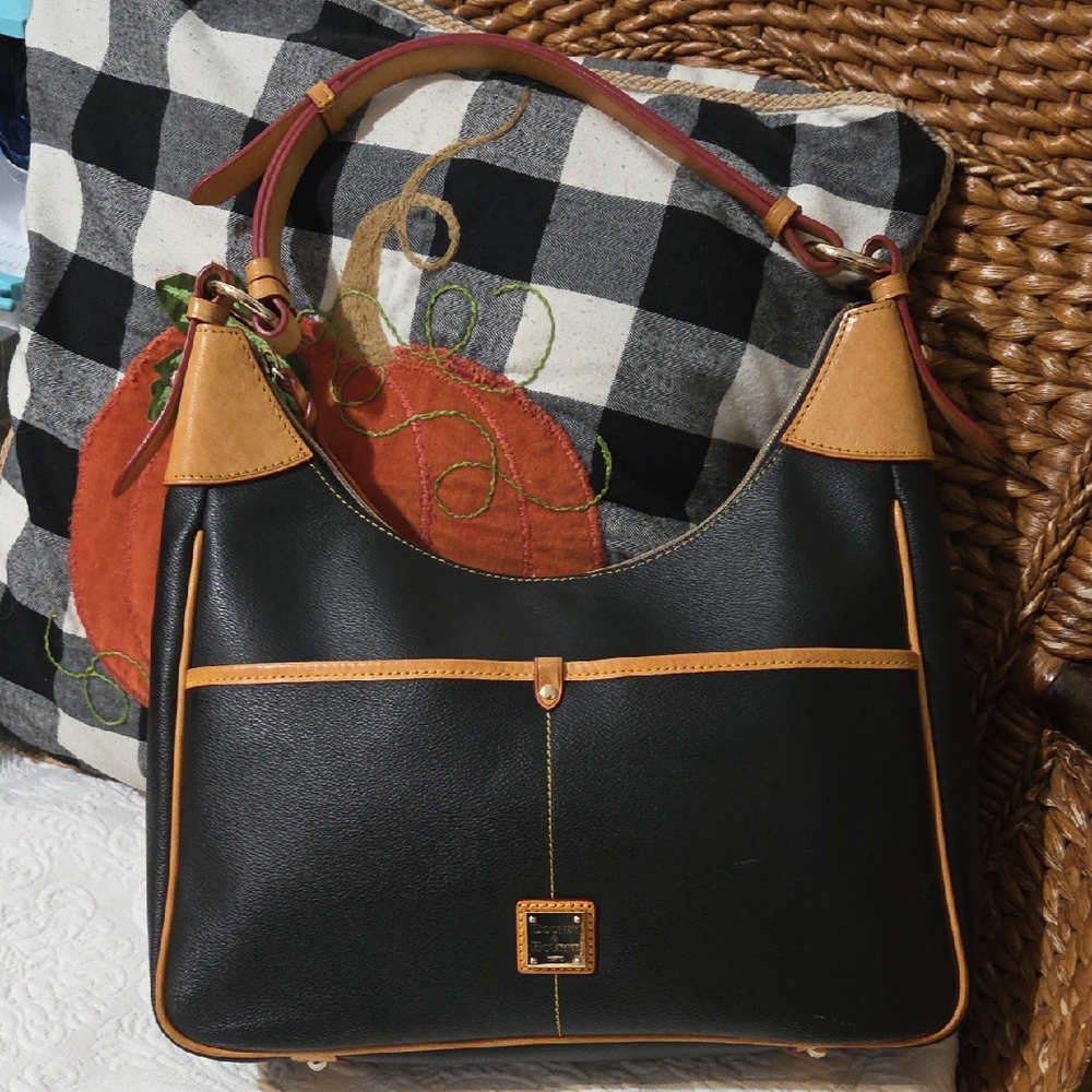 Dooney & Bourke Handbag
